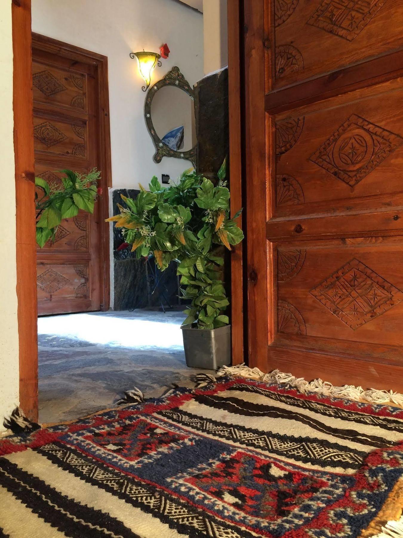 Dar Aglzime Aroumd Exterior foto